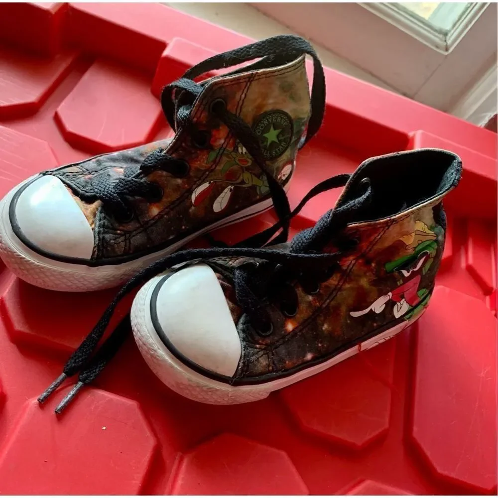 Converse Chuck Taylor All Star Looney Tunes Marvin the Martian High Top Baby Sho